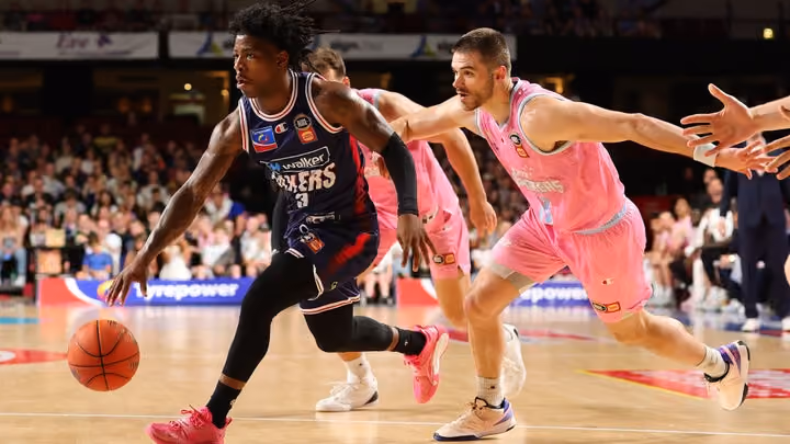 Davis wants team success, not big numbers