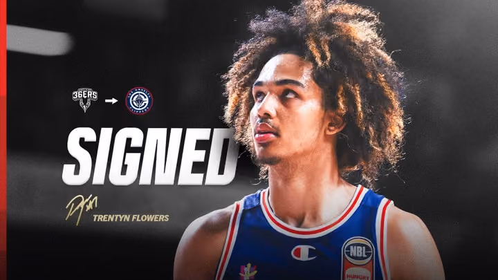 Flowers signs with LA Clippers