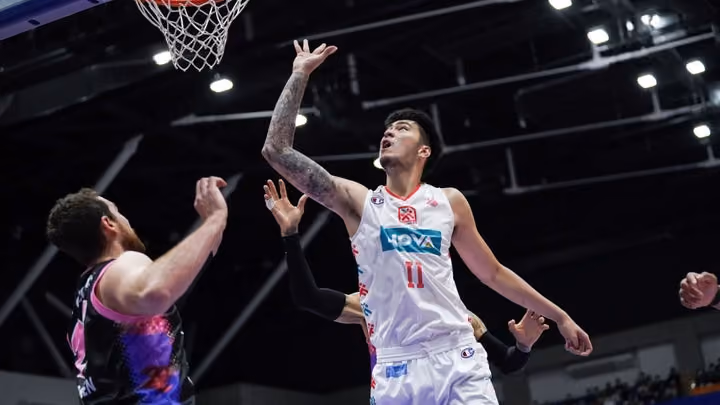 Sotto, Hiroshima win two from three
