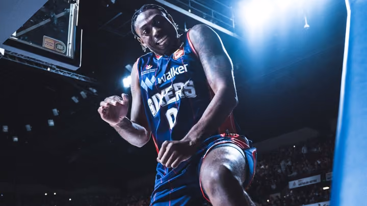 Franks, Cleveland make Israel debuts