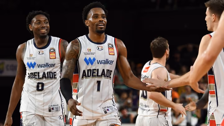 Cleveland's final act lifts 36ers past Taipans