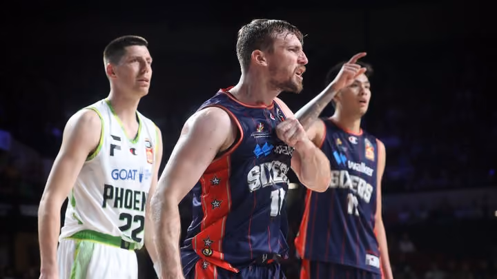McCarron says 36ers 'digging deep' in streak
