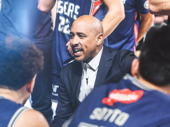 Adelaide 36ers vs Brisbane Bullets | CJ Bruton & Kai Sotto