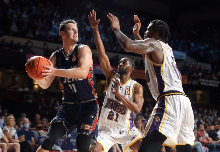 Round 19 Double-Header Preview