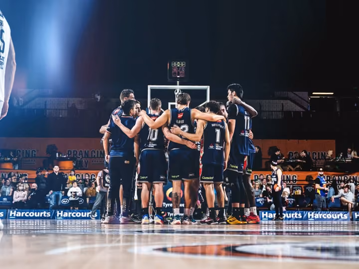 Adelaide 36ers vs Tasmania JackJumpers Highlights