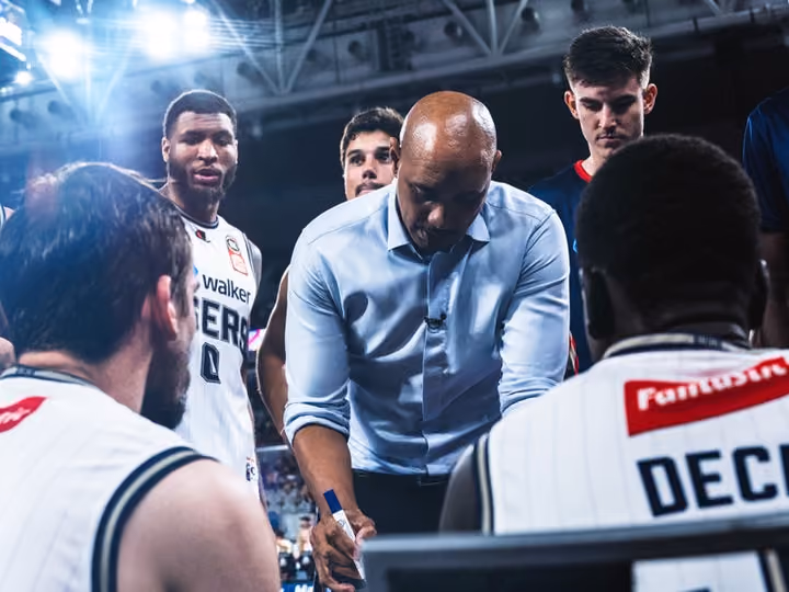 Melbourne United vs Adelaide 36ers | Mitch McCarron & CJ Bruton