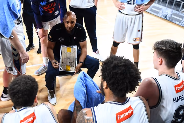 Round 1 Preview v Illawarra Hawks