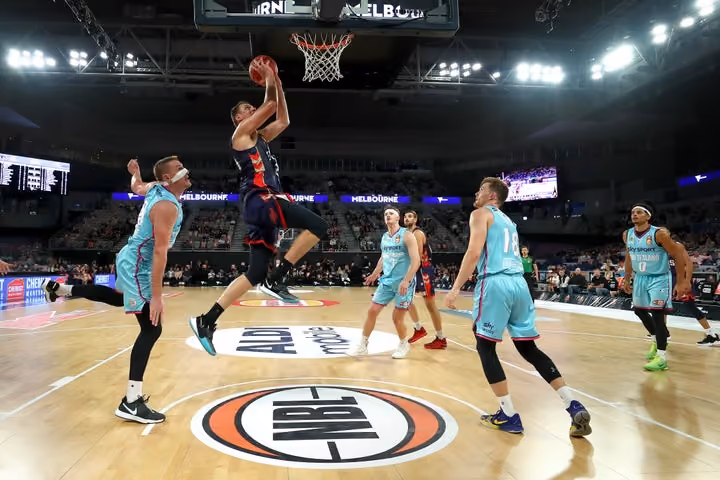 Breakers set new records at 36ers' expense
