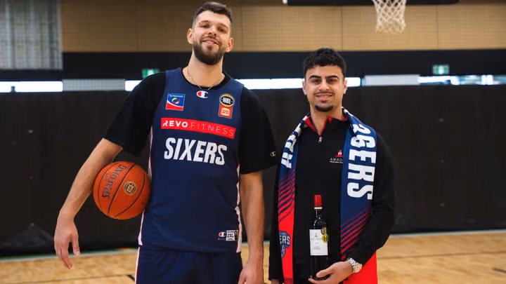Adelaide 36ers toast to new partnership with Amadio Wines