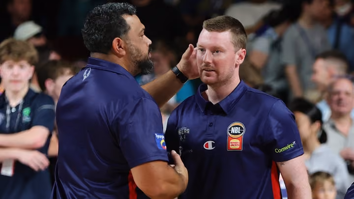 36ers finalise coaching panel