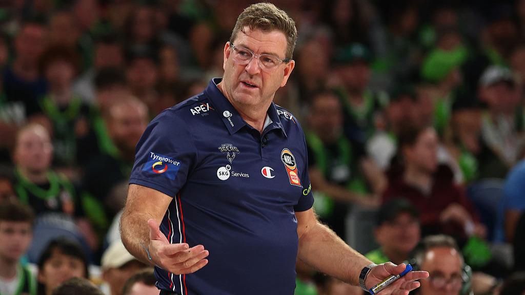 Gleeson challenges Sixers to bring aggression after "passive" opening against Phoenix
