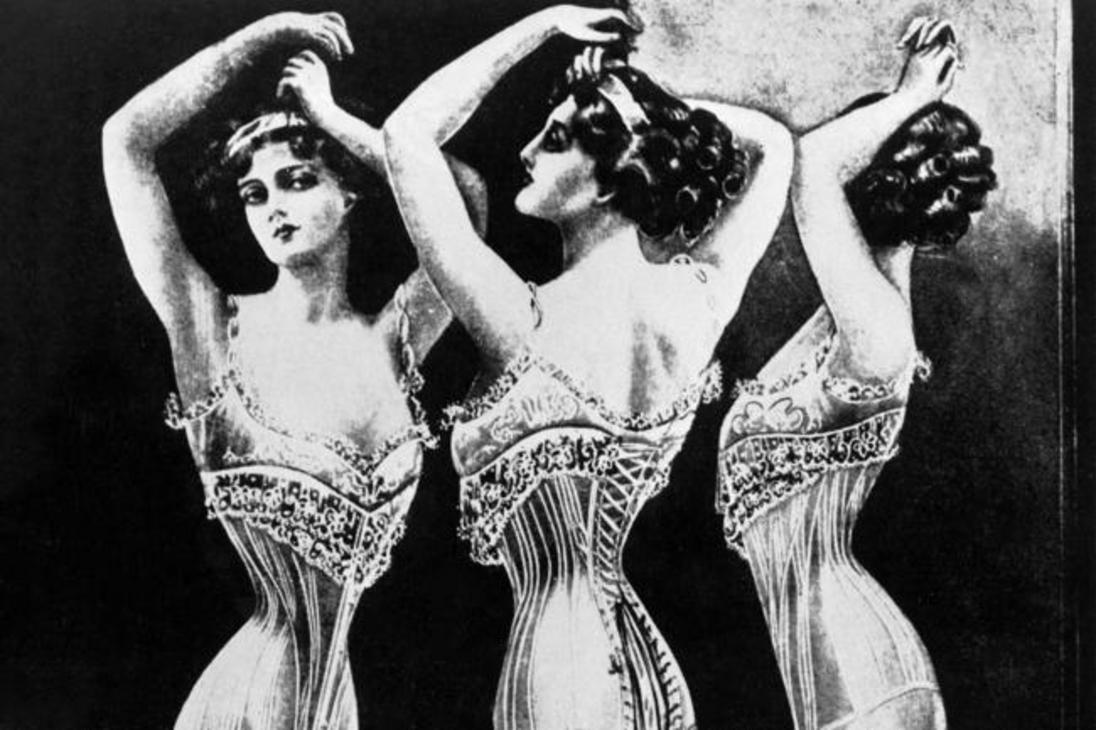 Vogue featured ads for corsets and articles on the latest corset styles throughout the early 20th century. Vogue featured ads for corsets and articles on the latest corset styles throughout the early 20th century.