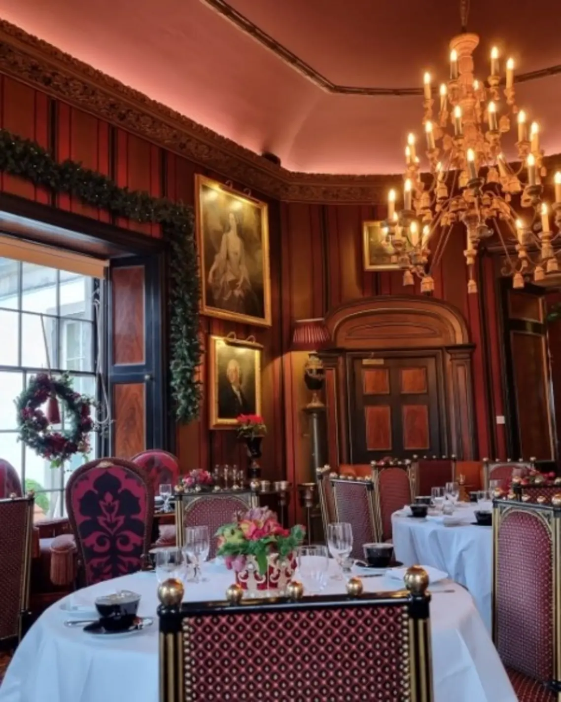 Must-Stays for Gothic Enthusiasts