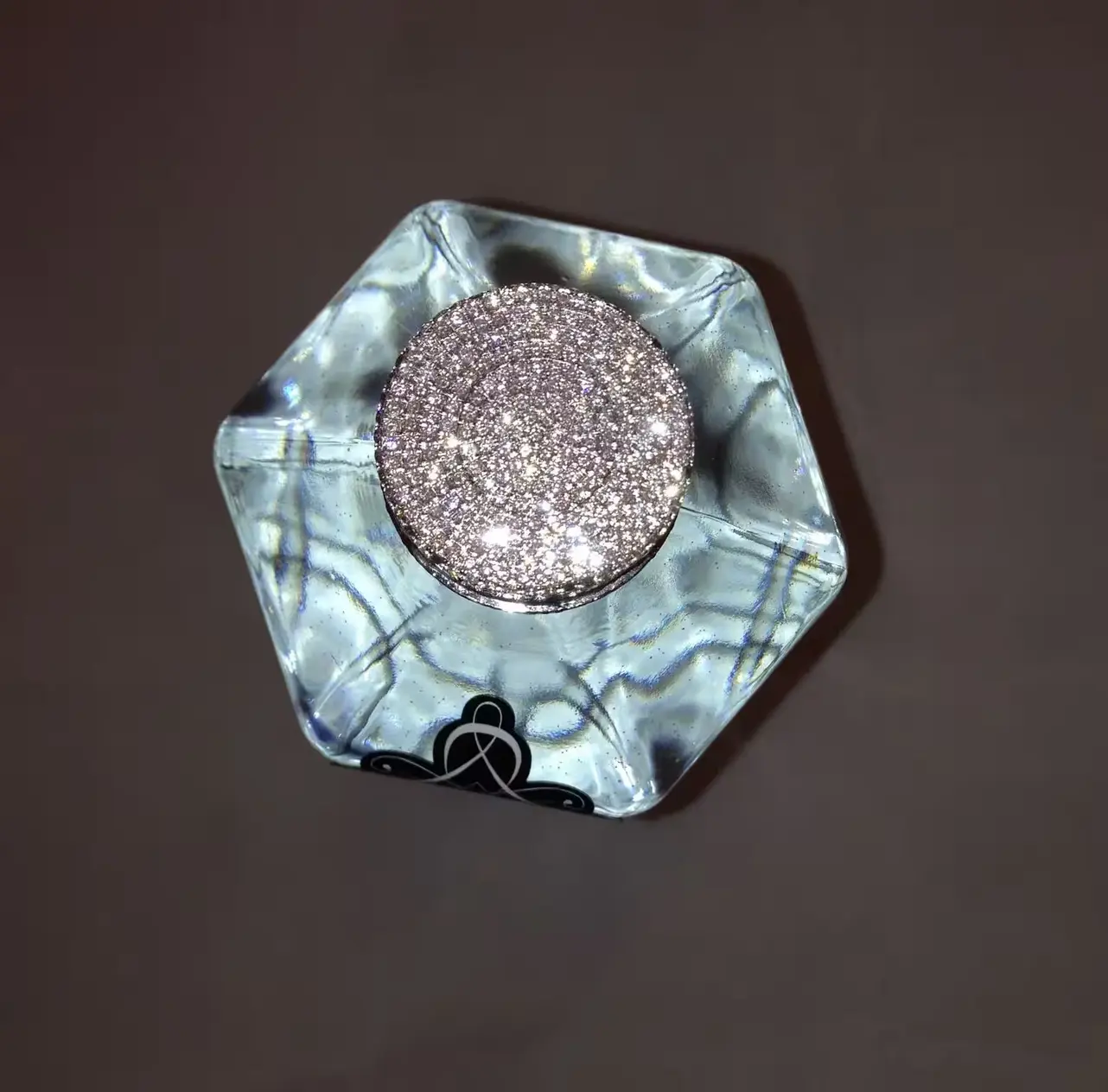 The Beverly Hills 9OH2O Diamond Edition The Beverly Hills 9OH2O Diamond Edition