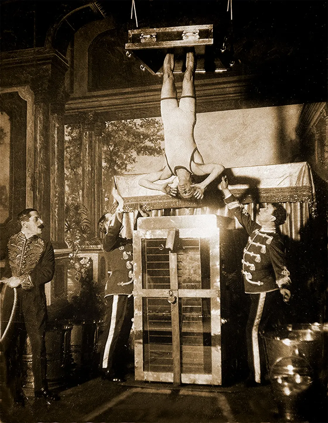 Remembering Houdini on Fright Night