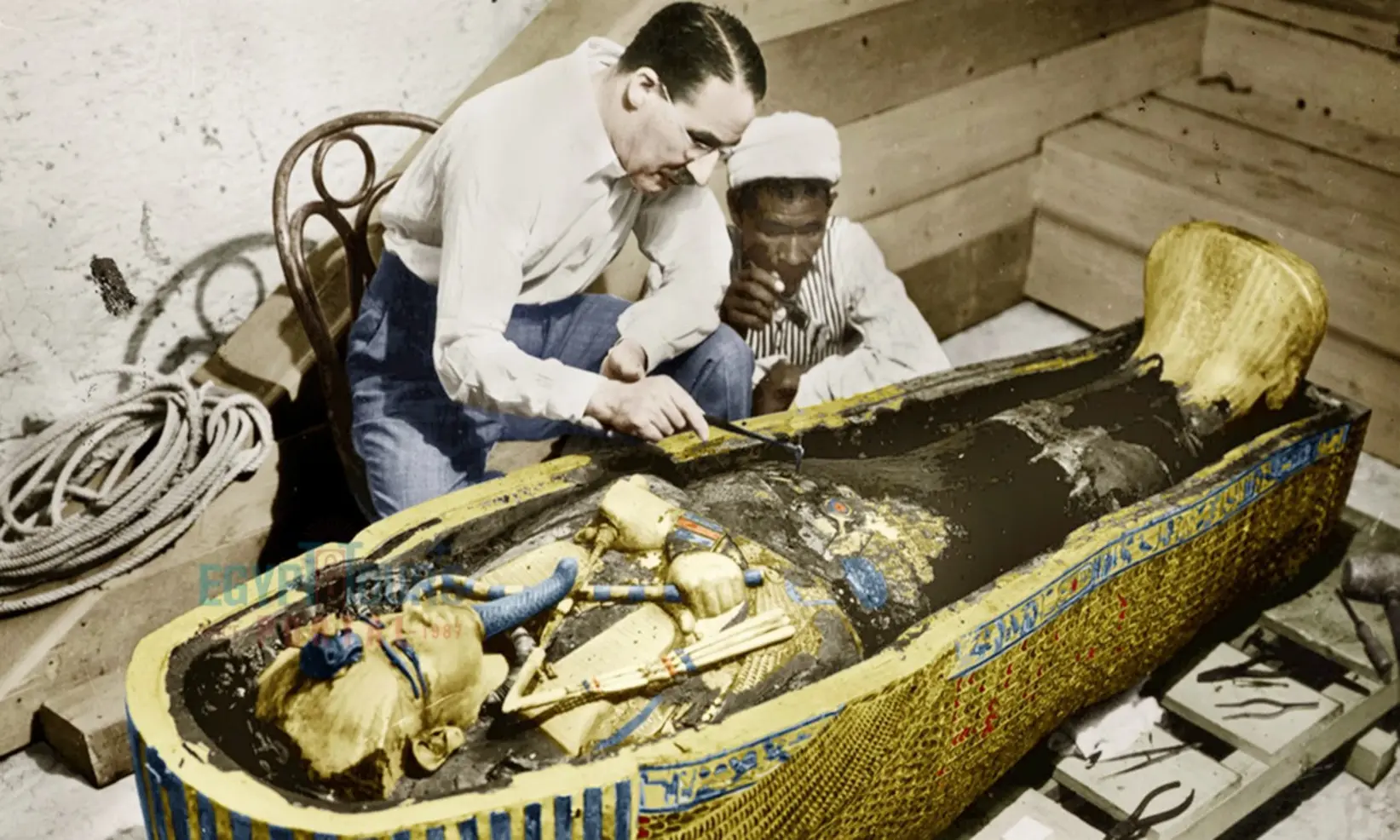Howard Carter excavating the Tomb of Tutankhamun Howard Carter excavating the Tomb of Tutankhamun