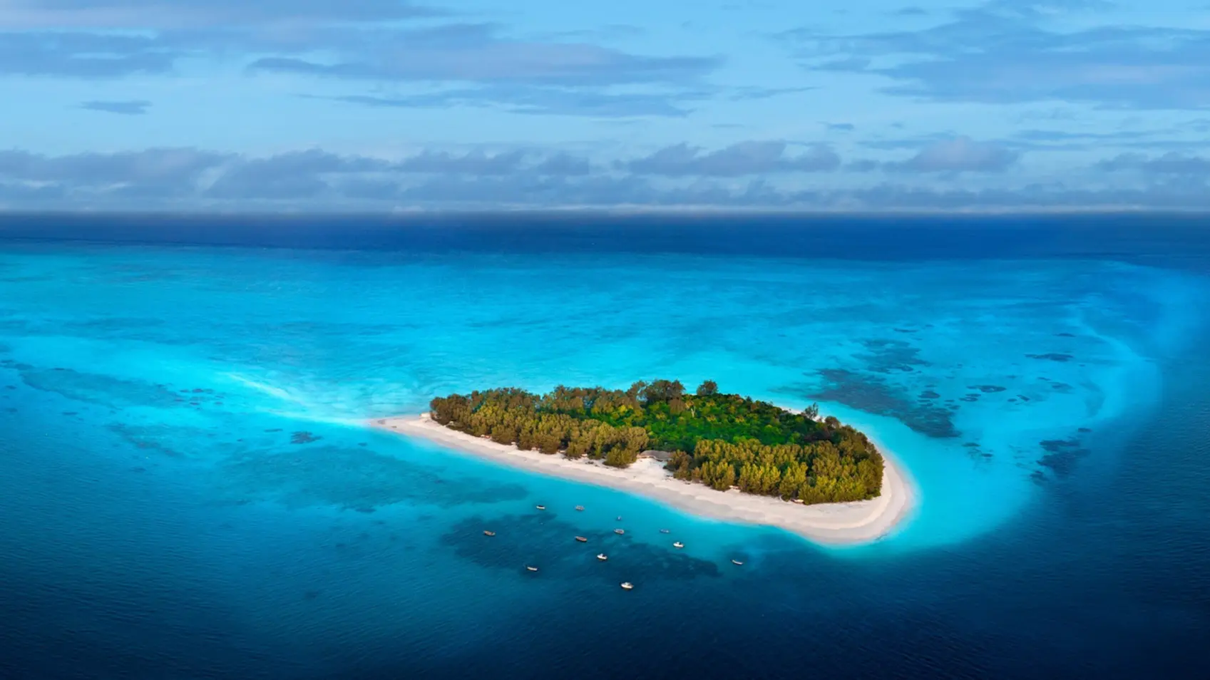 The stunning seascape of Mnemba Island The stunning seascape of Mnemba Island