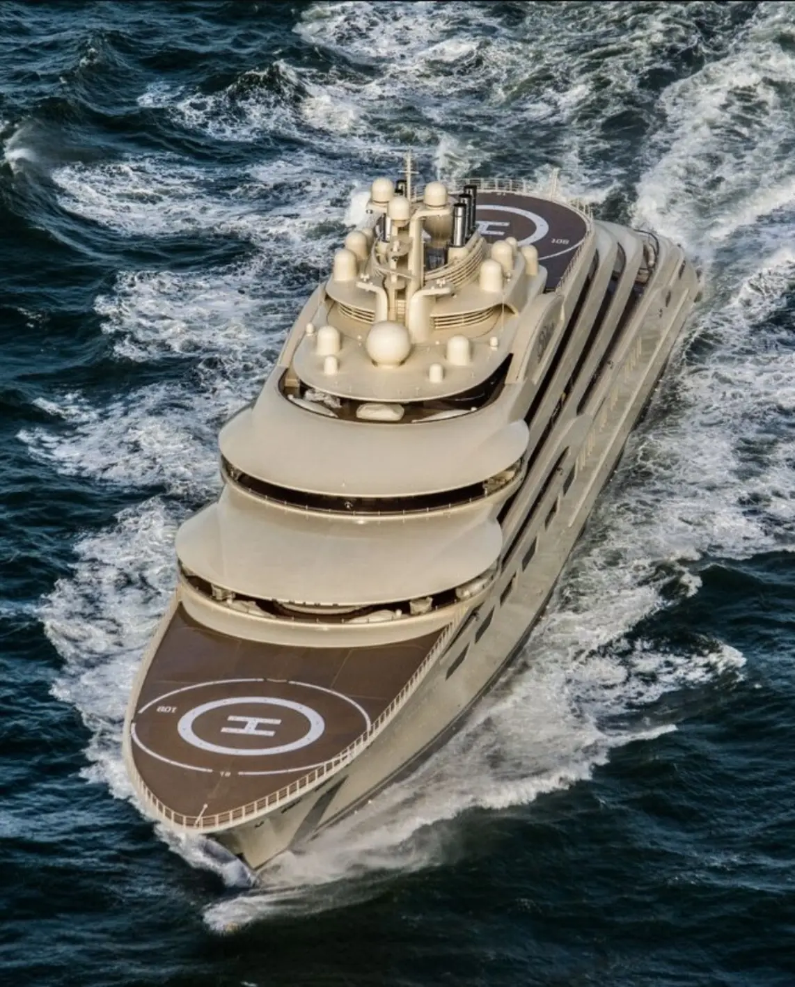 Dilbar – The Ultimate Mega Yacht of Modern Luxury