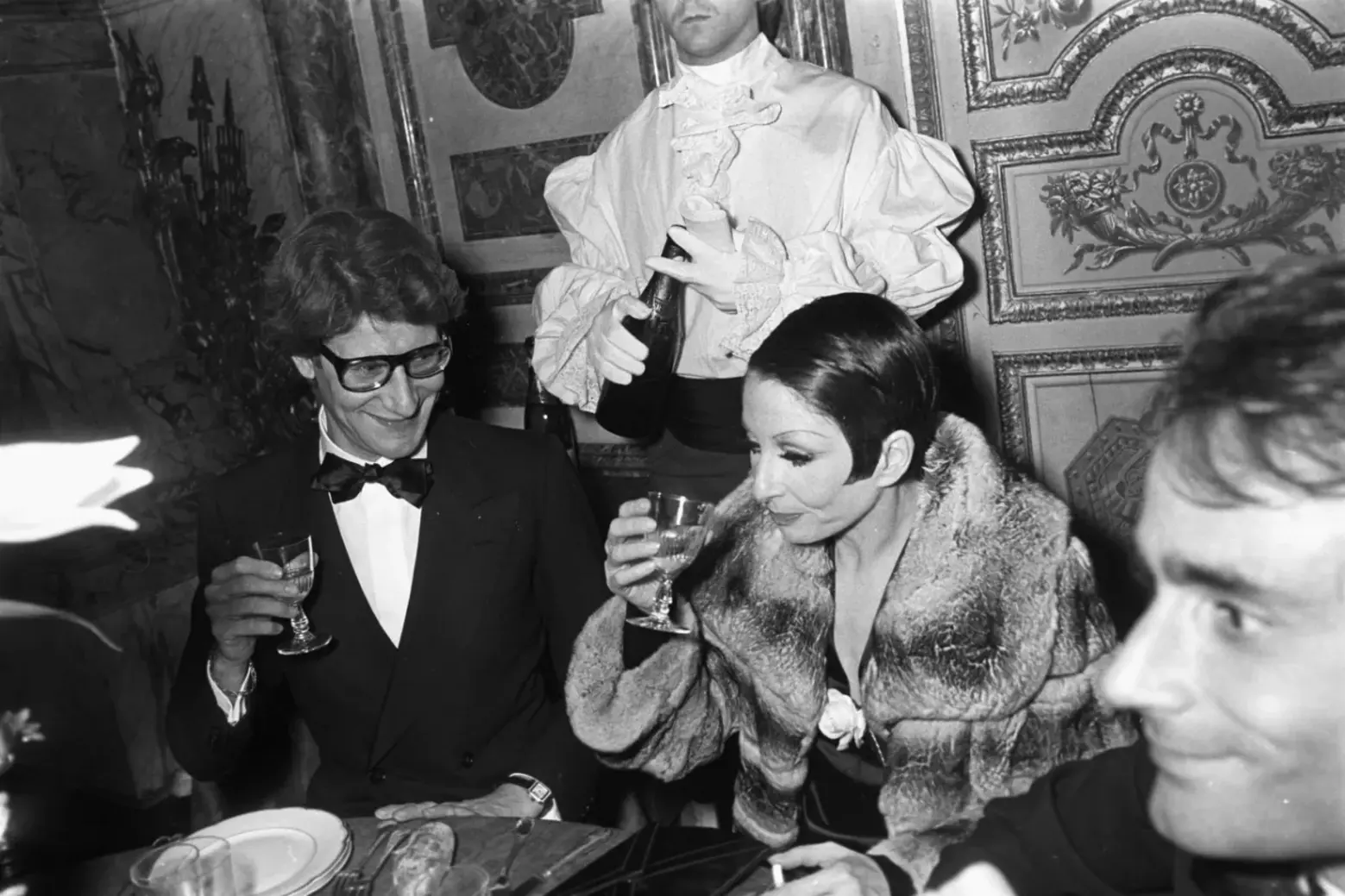 The event featured top French and American designers, showcasing haute couture vs. ready-to-wear styles