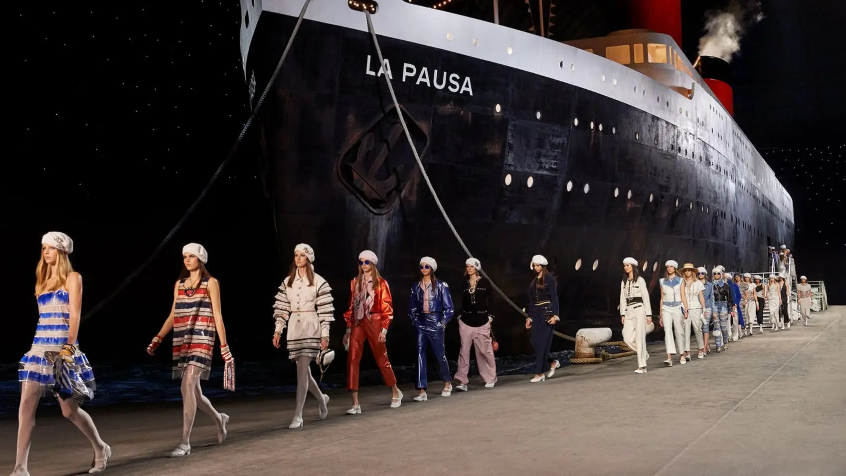 Chanel Cruise 2018: La Pausa