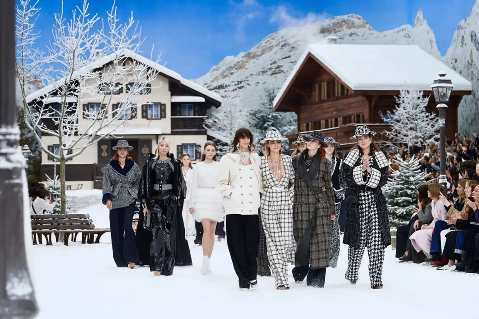 Chanel Fall/Winter Ready-to-Wear 2019: Chalet Gardenia