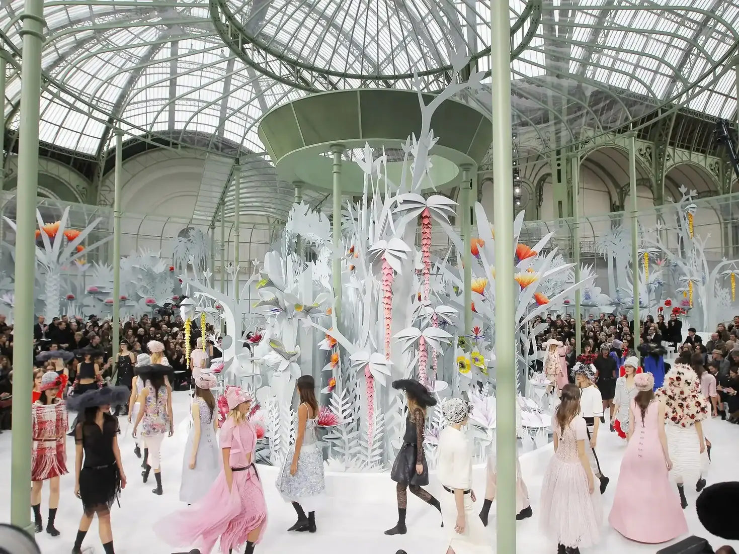 Chanel Spring/Summer Haute Couture 2015: Robotic Garden