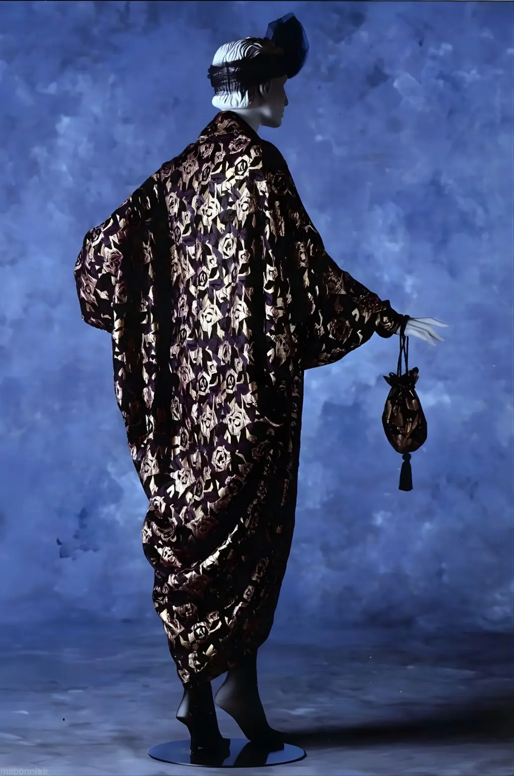 Paul Poiret Cocoon Coat 1913–1919 WWI Era Paul Poiret Cocoon Coat 1913–1919 WWI Era