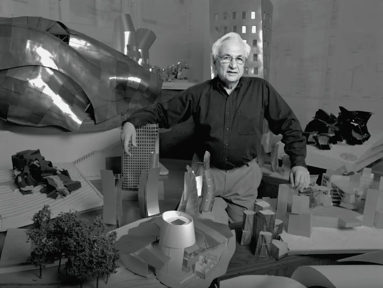 Frank Ghery in his studio