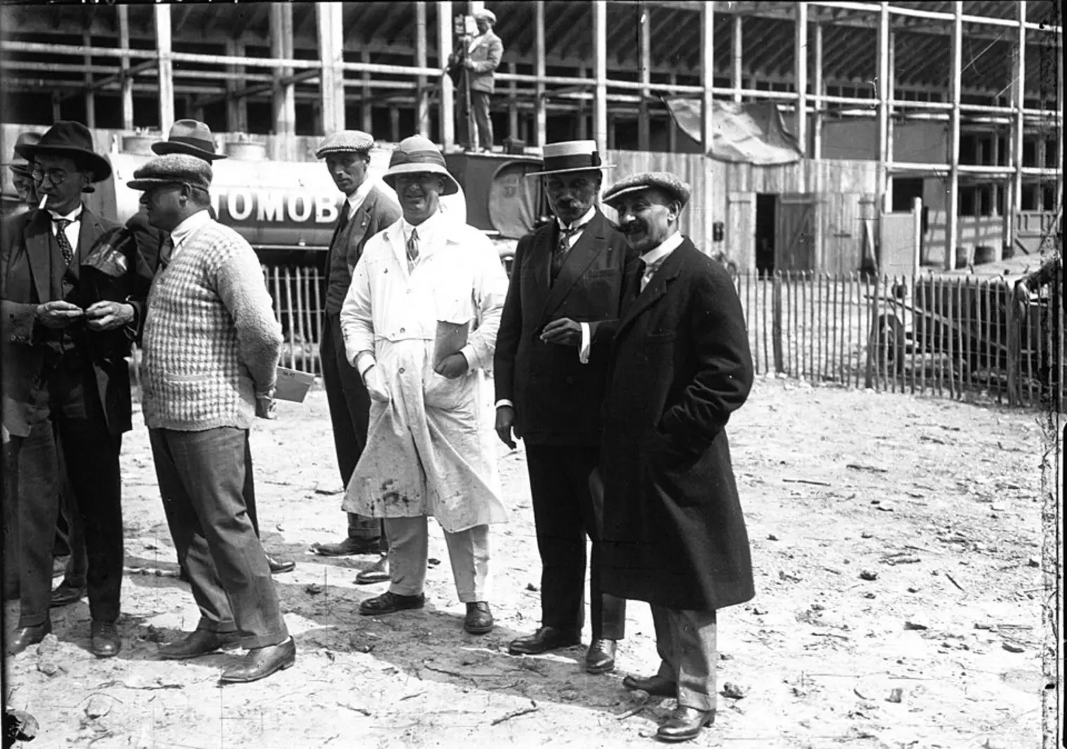 Delange with Ettore Bugatti at the 1925 French Grand Prix