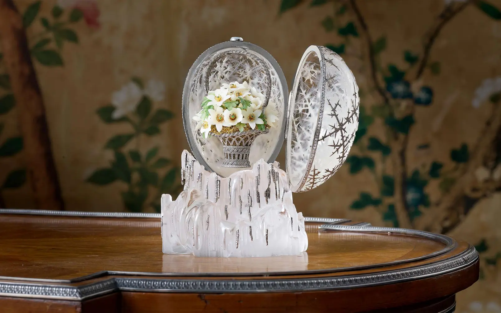 Crystal Winter, Record Fire: Fabergé Snowflake Broke the Bank
