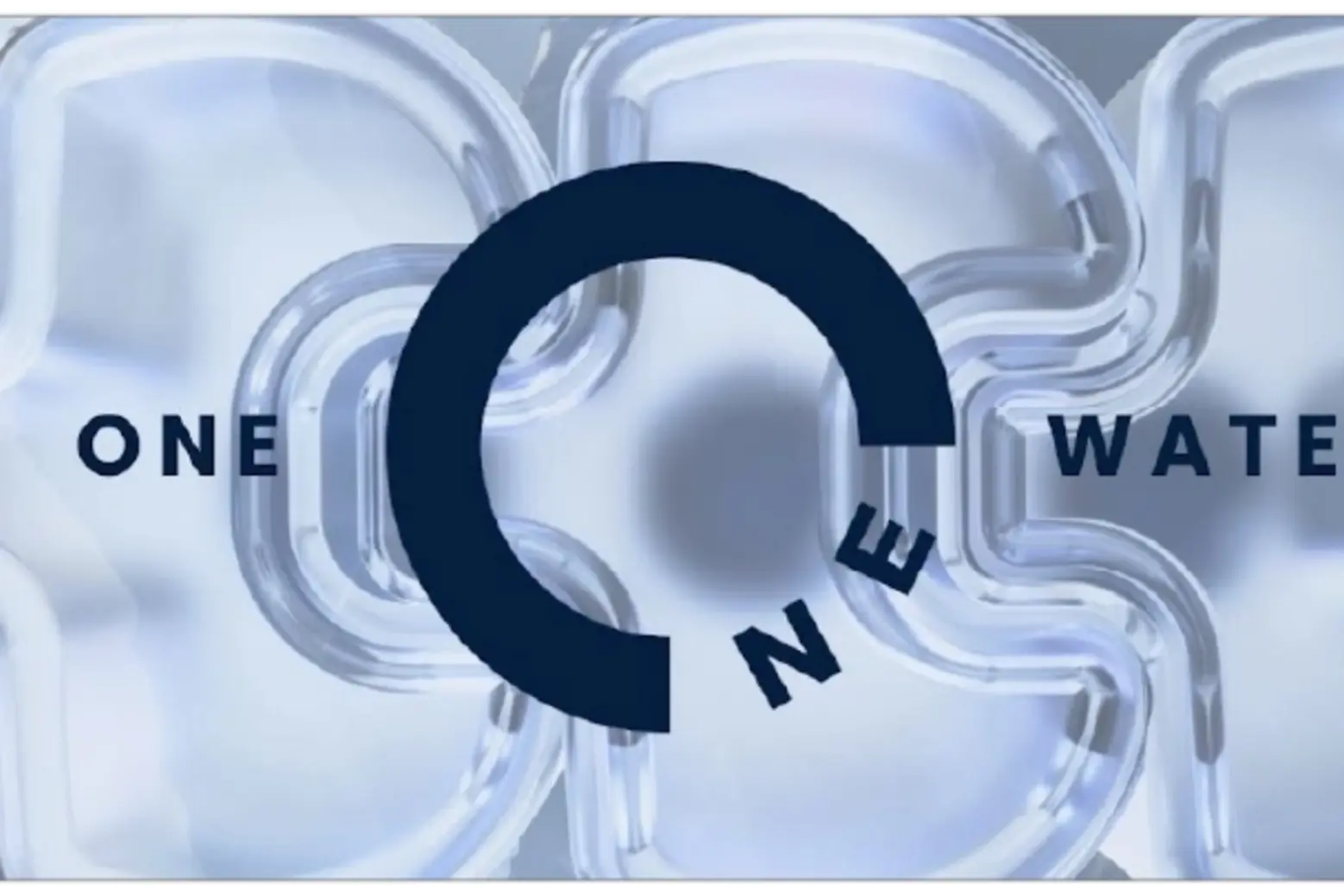 One Water's interlocking bottle system optimizes shipping efficiency and reduces wasted transport volume Fine water aluminum design