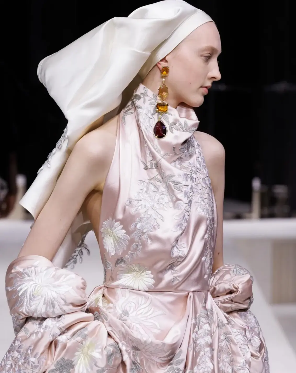 Givenchy Fall 2026 by Sarah Burton: The Art Becoming Whole