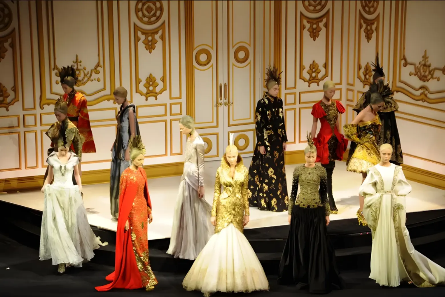 Alexander McQueen Fall/Winter 2010-2011 Collection