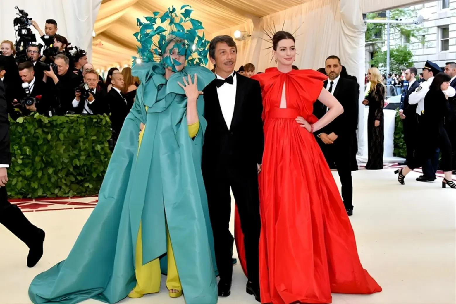 Designer Muses Move With Them 8