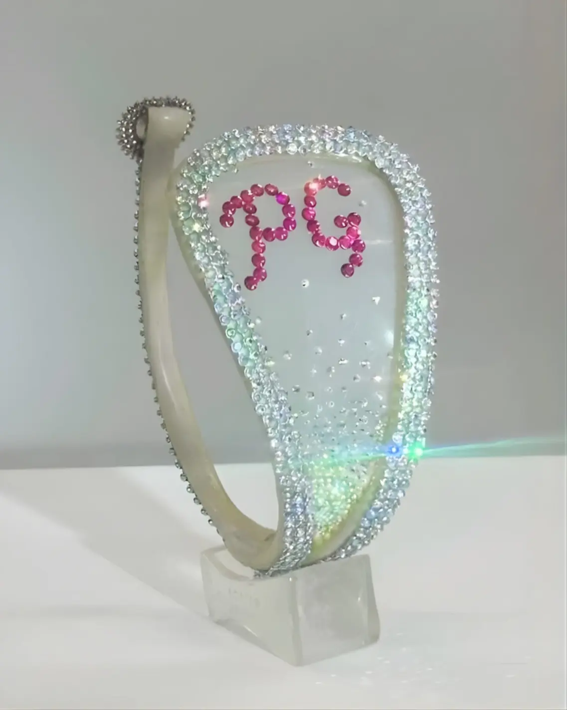 Poster Girl C-String Breaks a Guinness Record