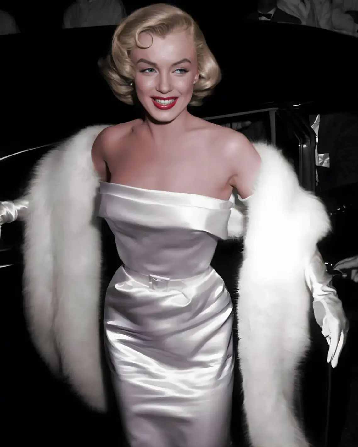 Hollywood Starlet Style: Untouched Radiance In Flashstorm