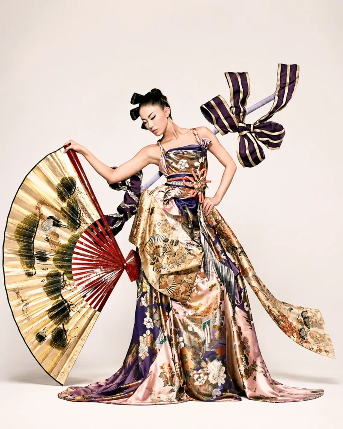 Miss Universe Japan 2010 National Costume The Kimono’s Hypnotic History 11