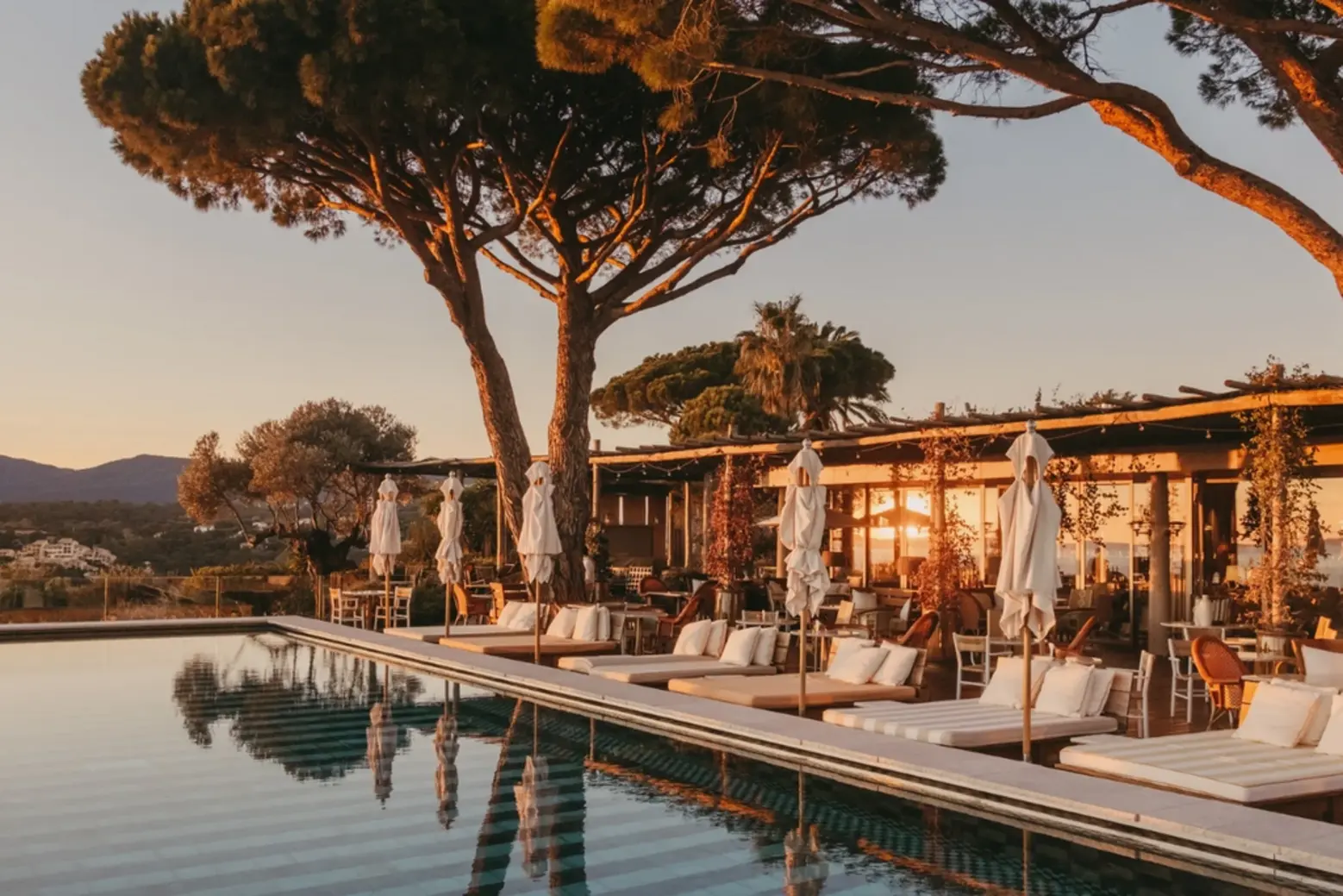 French Riviera best luxury beach resorts French Riviera best luxury beach resorts