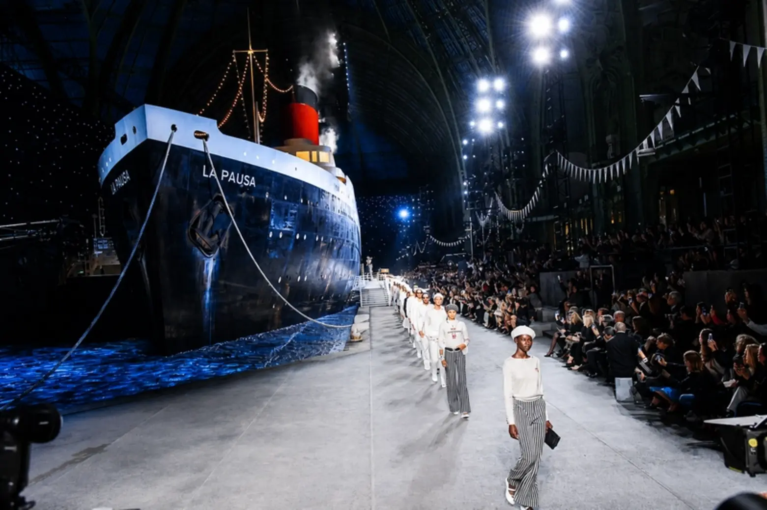 Chanel Cruise 2019 Cruise Collections 0