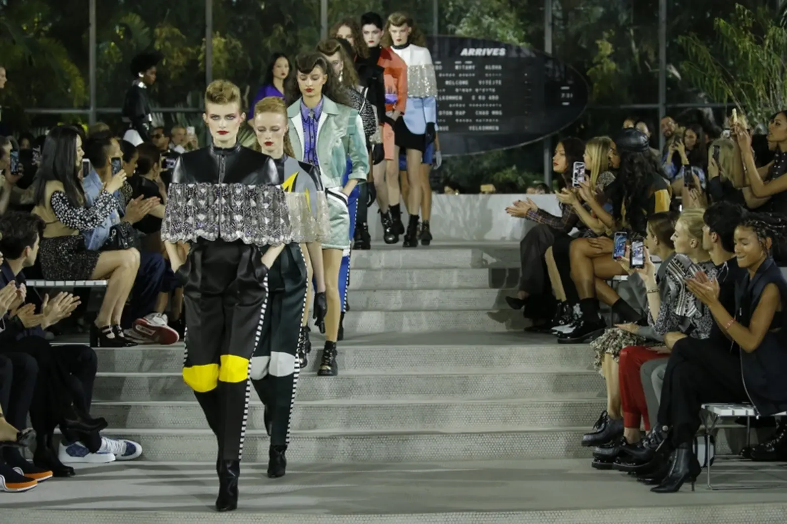 Louis Vuitton Resort 2020 Cruise Collections 6