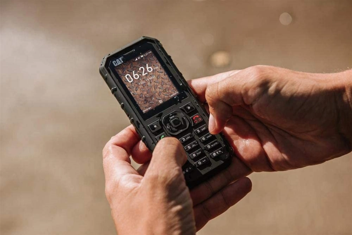 Dumb Phones Dumb Phones