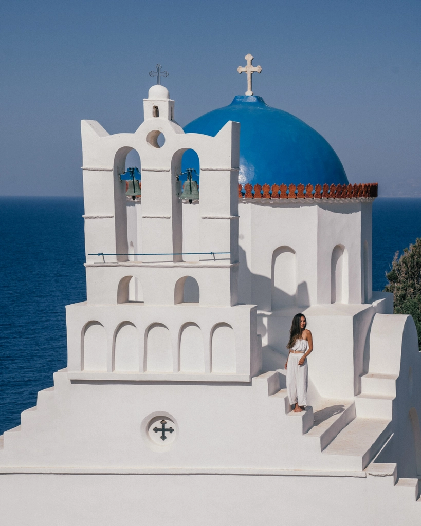 Luxury Honeymoon Destinations 2026, Dua Lipa Style