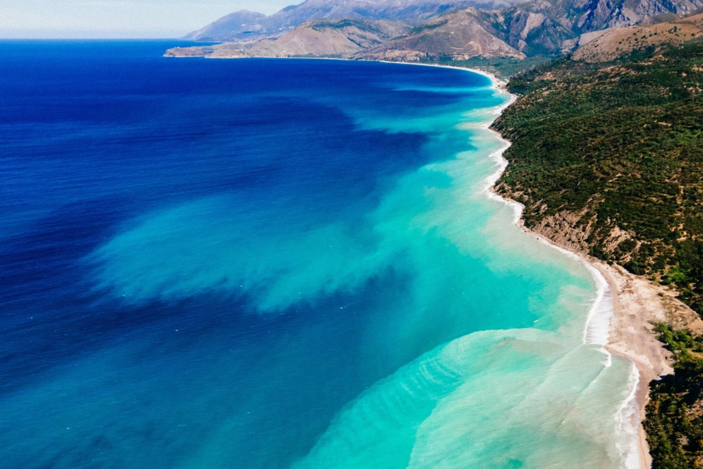 luxury honeymoon destinations 2026