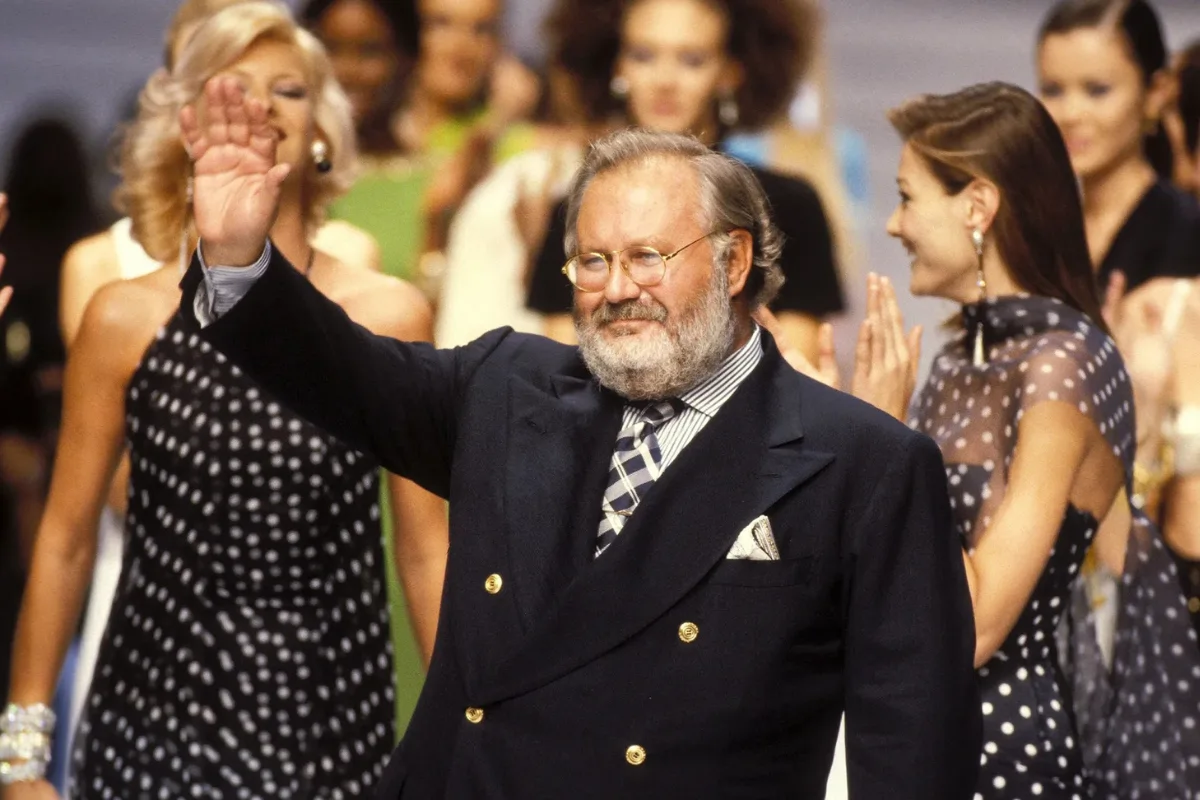 Gianfranco Ferré’s Final Line In Fashion Architecture