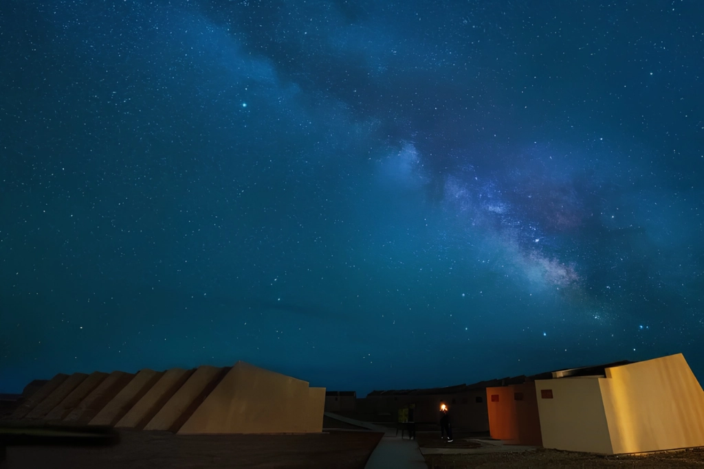 luxury stays in the Gobi Desert