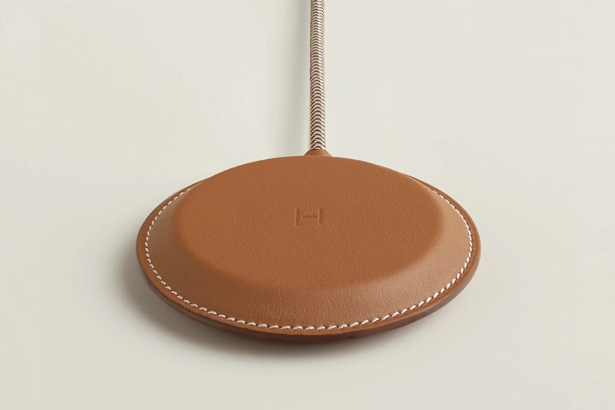 Hermes Tech collection