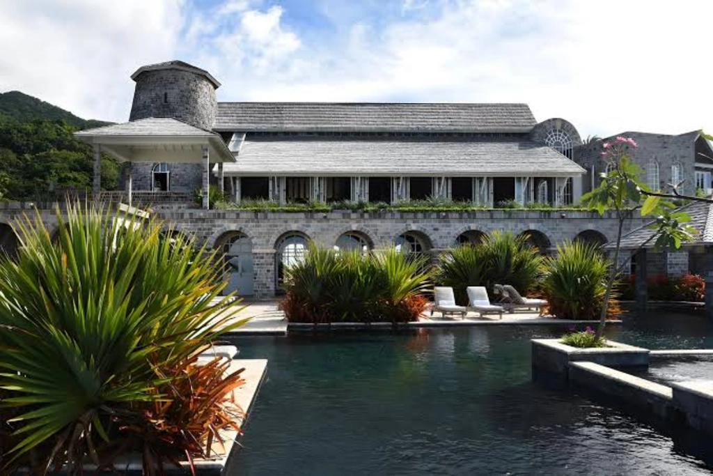 luxury wellness retreats
