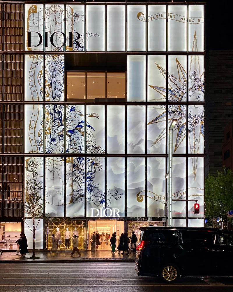 Luxury Retail Real Estate Is Making Slowdowns Crueler
