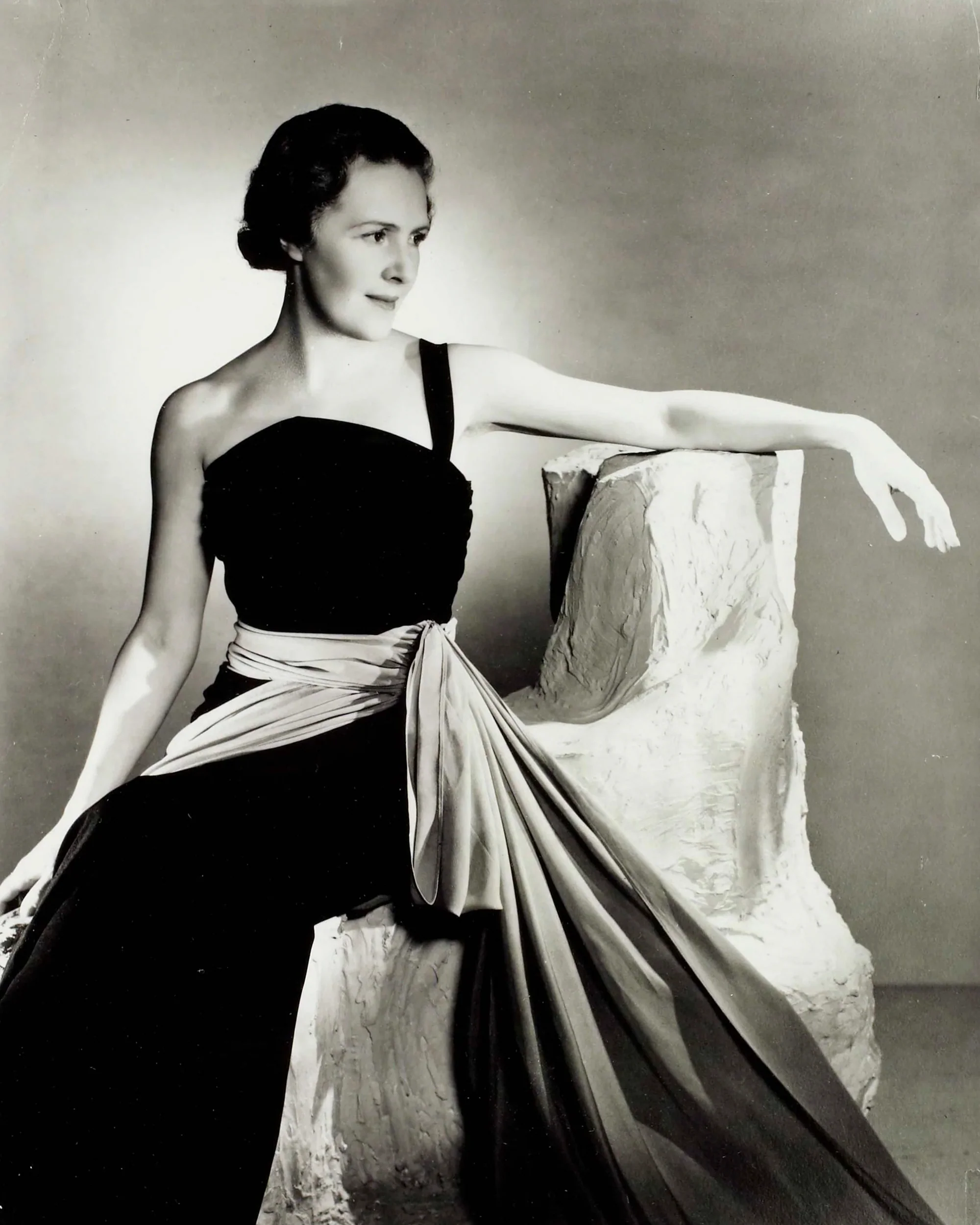 When Jeanne Lanvin Passed, Paris Kept Her Love In Blue