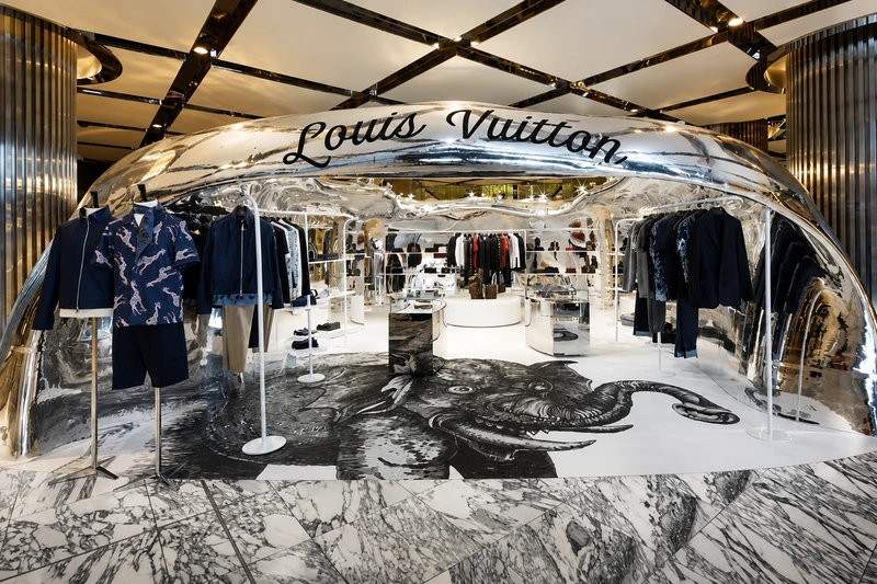 Louis Vuitton Men’s Pop-Up, Westfield Sydney Australia’s Luxury Tourist Shoppers Won’t Rescue Lazy Retail 0